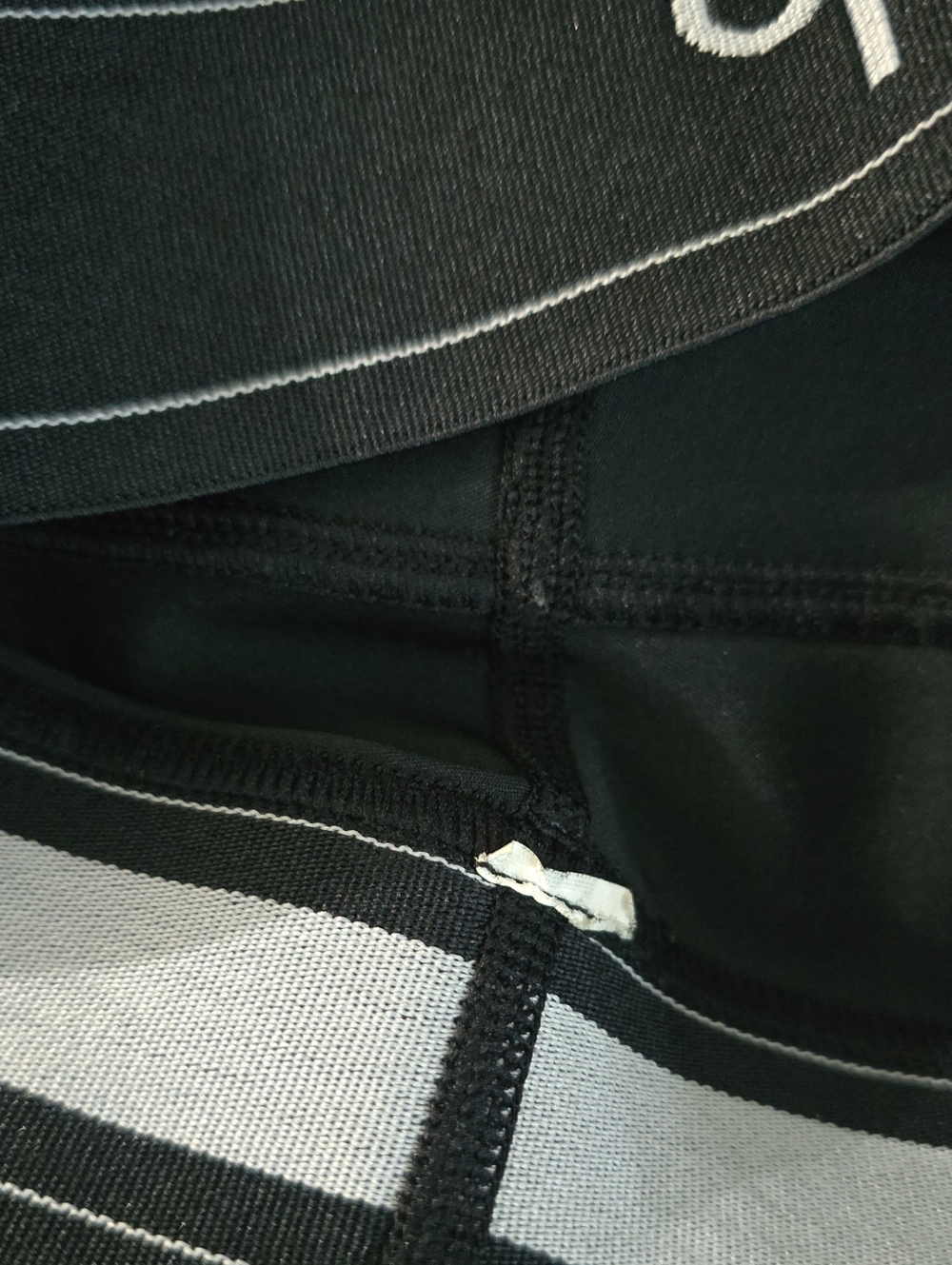 ALO Yoga Airlift Suit Up Set - Picture 10 of 10